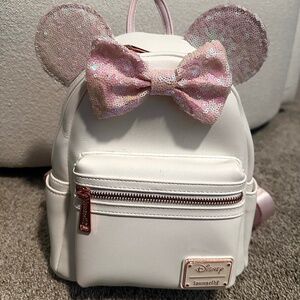 NWT Disney White/Pink Iridescent Loungefly